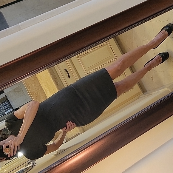 A'GACI Olive Green Ultra Suede Dress, M - Picture 5 of 16